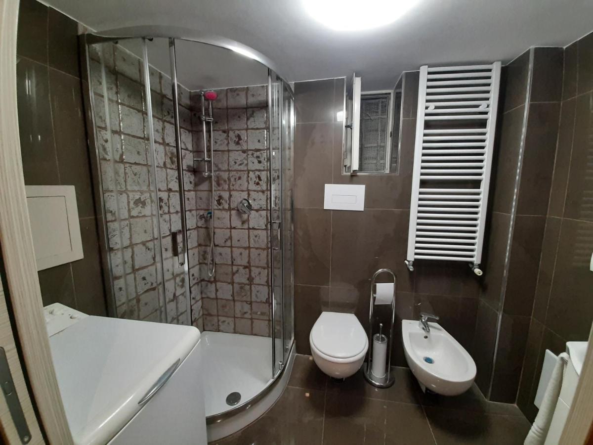 Apartamento A Casa E Annarell Nápoles Exterior foto